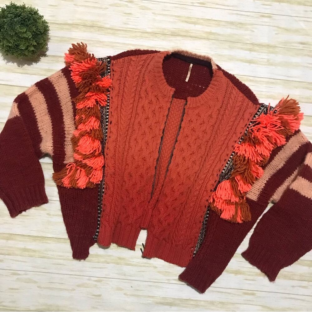 Free People Fiesta Fringe Tassel 100% Wool Chunky Knit Ombre Sweater Cardigan XS